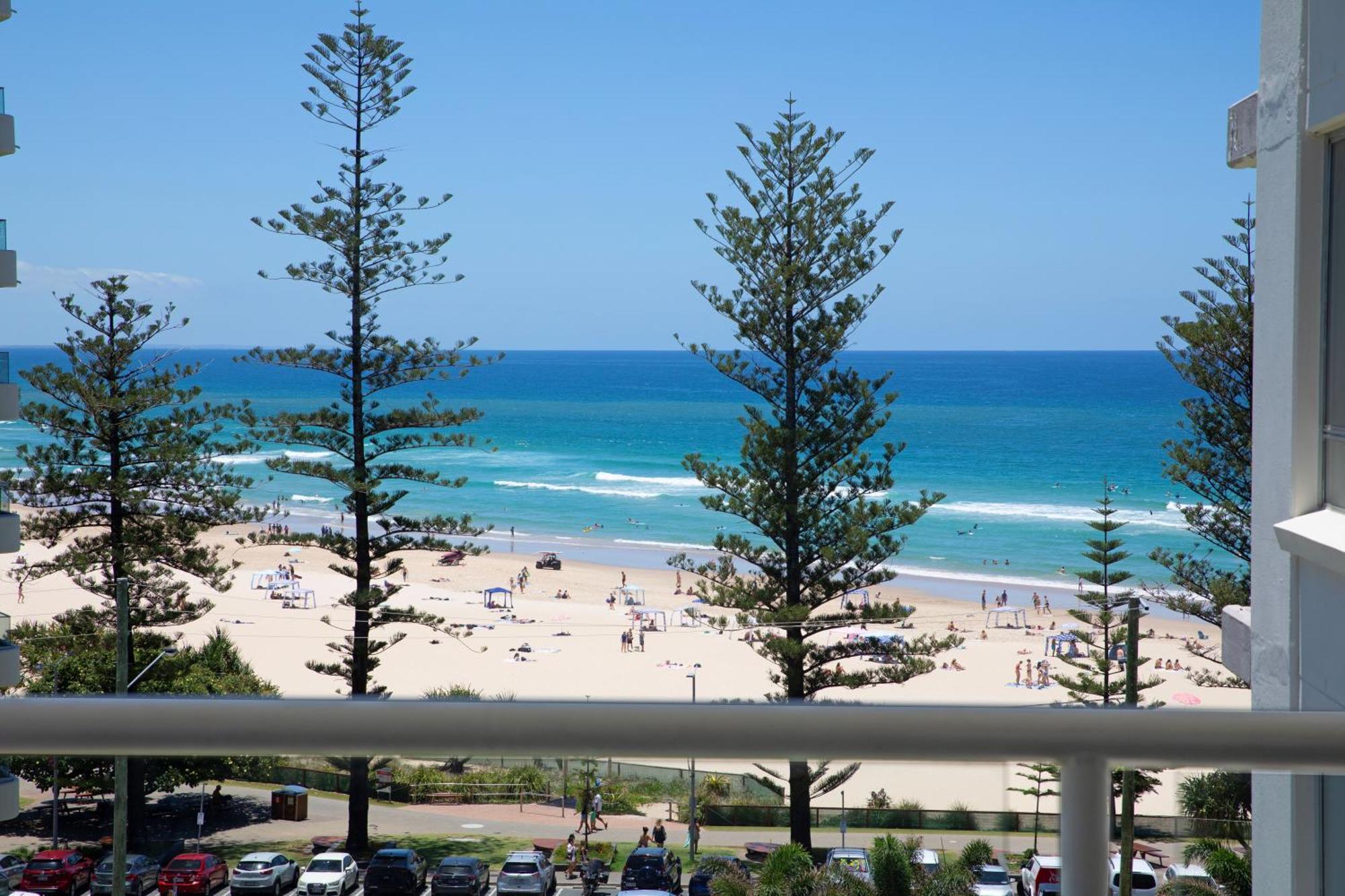 Burleigh Beach Tower Gold Coast Exterior foto
