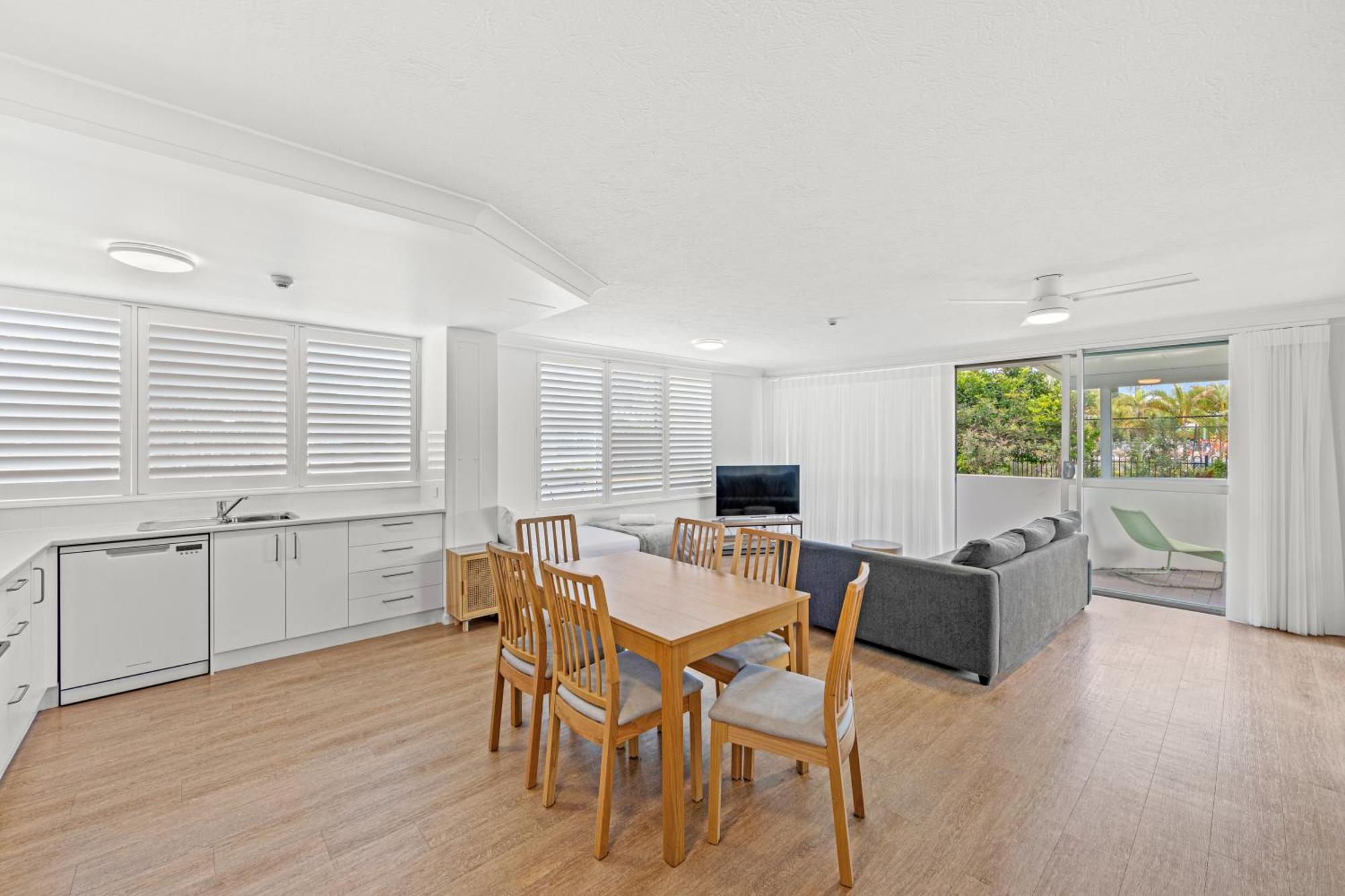 Burleigh Beach Tower Gold Coast Habitación foto